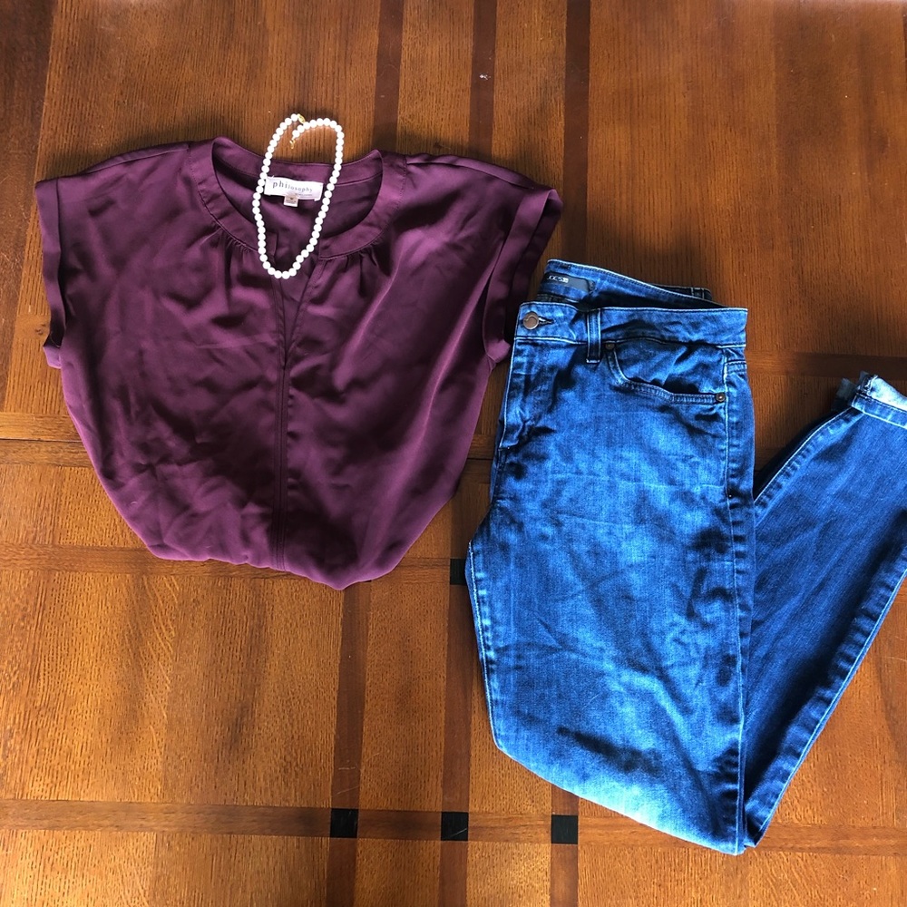 Medium wash Joe’s Jeans